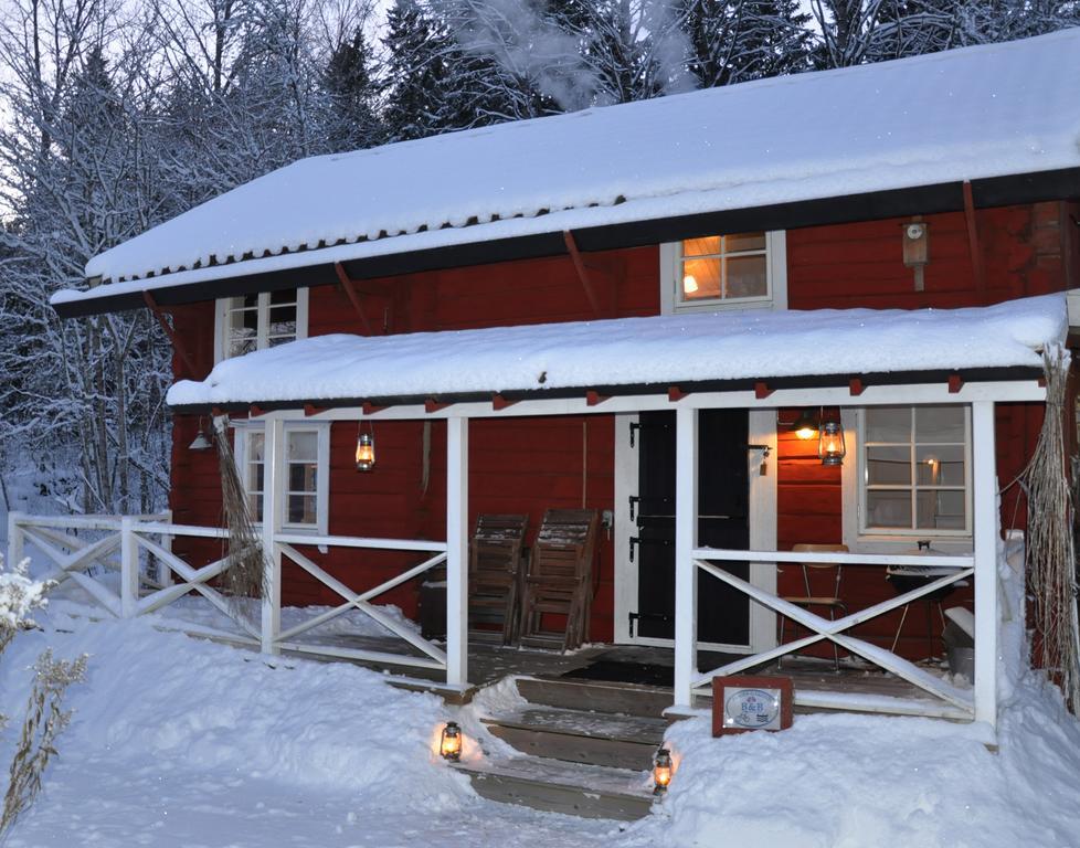 Eden'S Garden Cottages Svanå Kamer foto